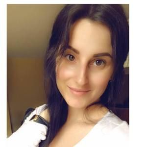 Meet your Posher, Brittney